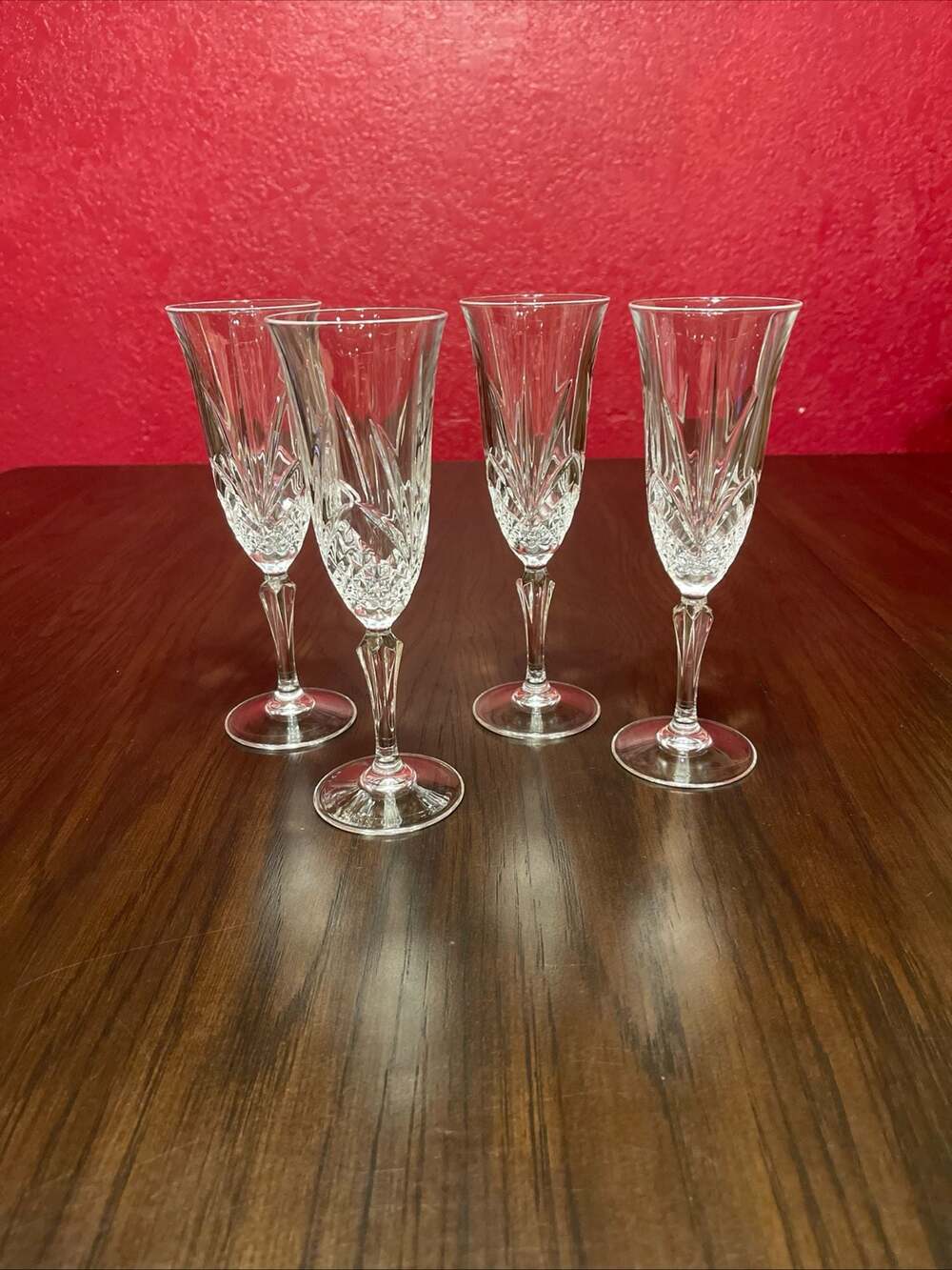 Set of 4 Cristal de Flandre Salzburg Pattern 24% Lead Crystal Champagne Flutes